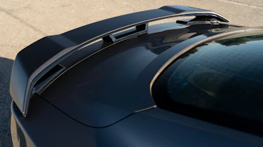 Ford Mustang Dark Horse - rear spoiler