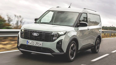 Ford Transit Courier - front