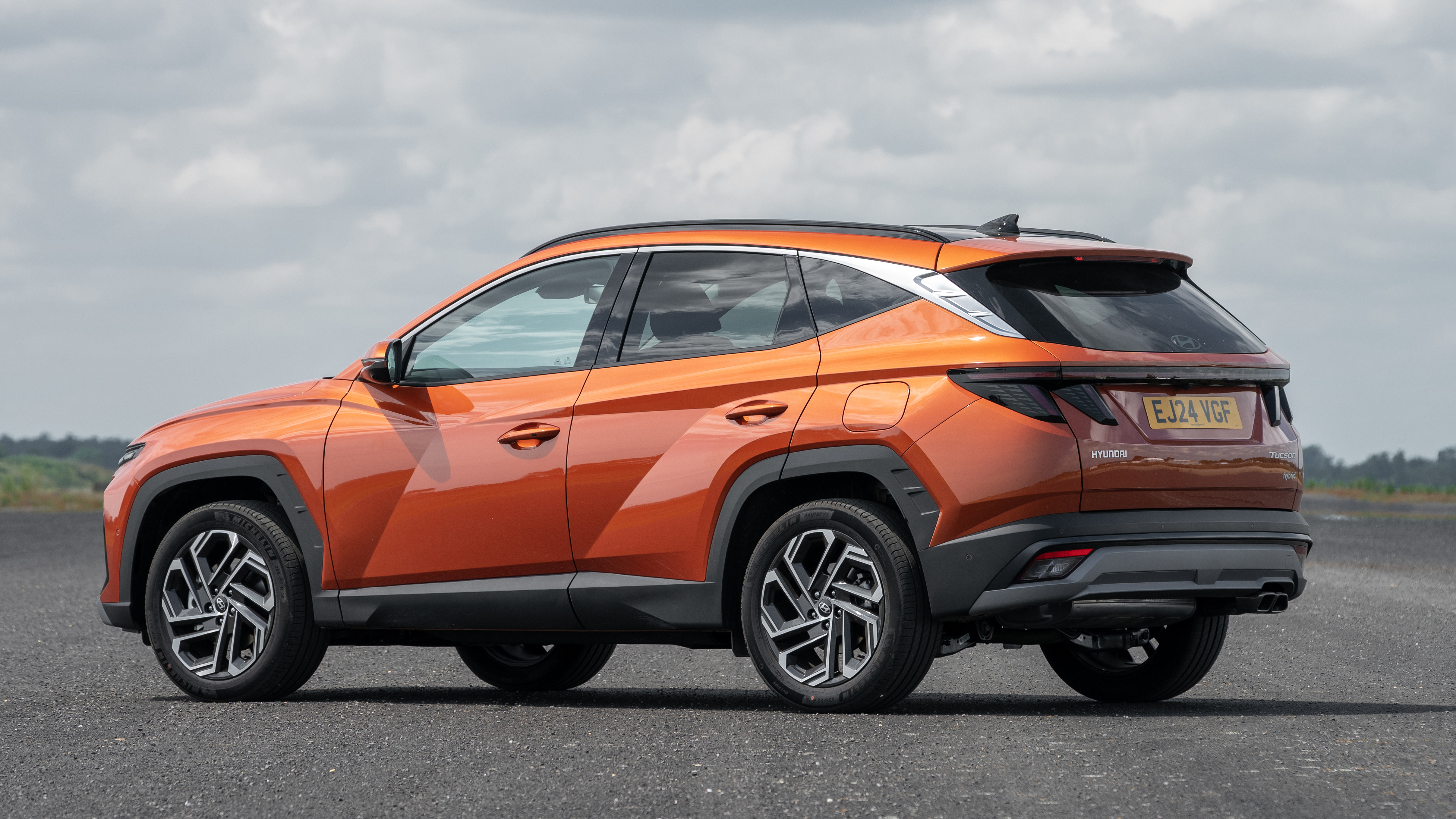 New Hyundai Tucson hybrid - rear static 