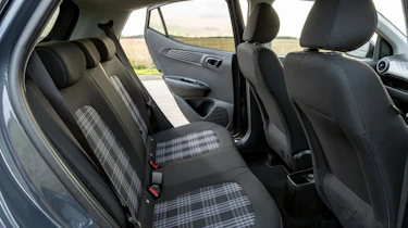 Hyundai i10 - rear seats