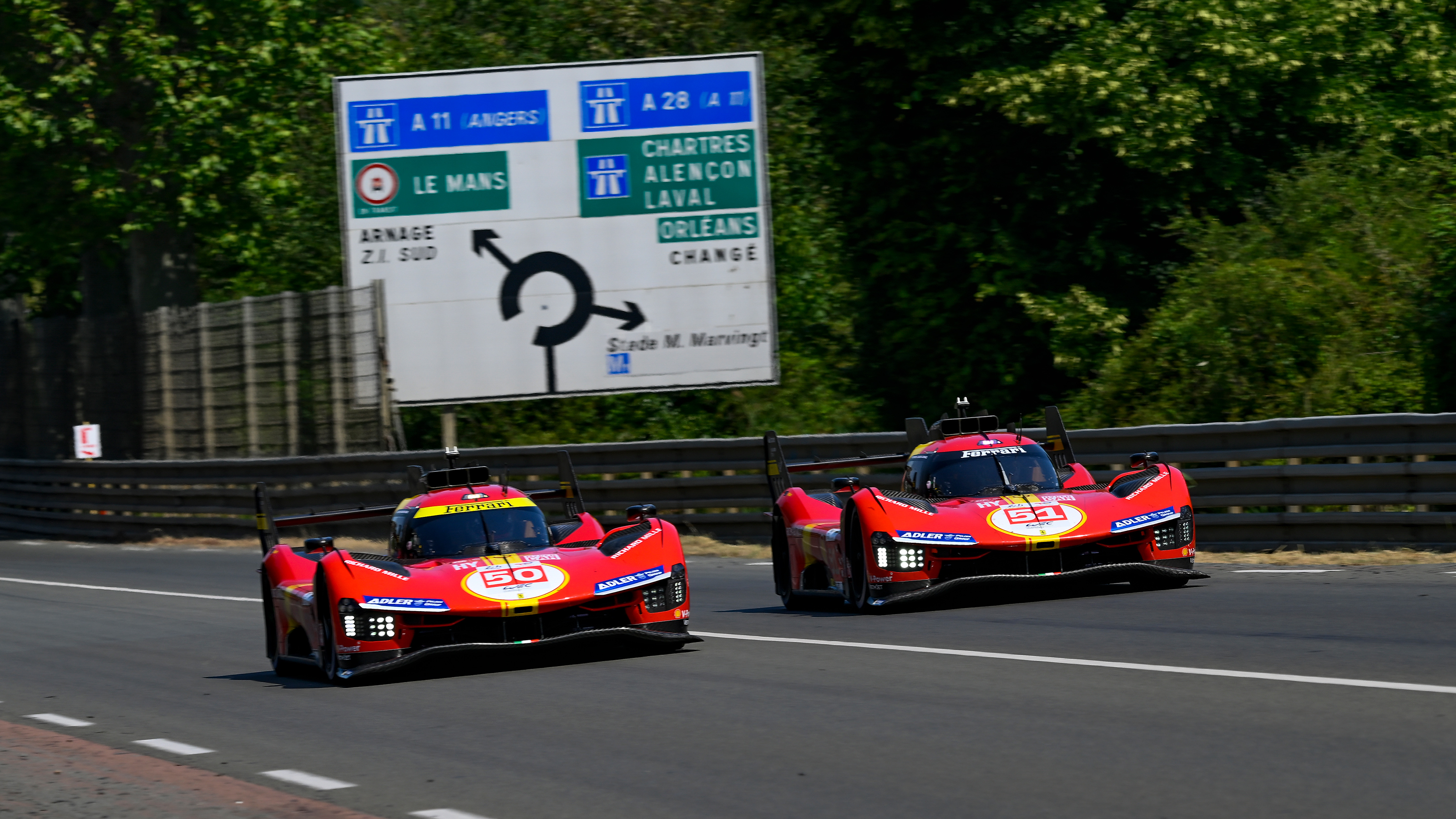 Two AF Corse Ferrari 499Ps