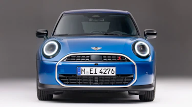 MINI Cooper 5-Door - full front