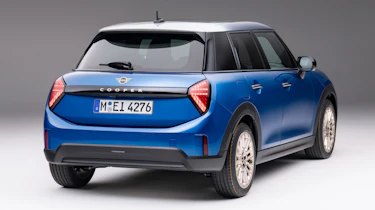 MINI Cooper 5-Door - rear