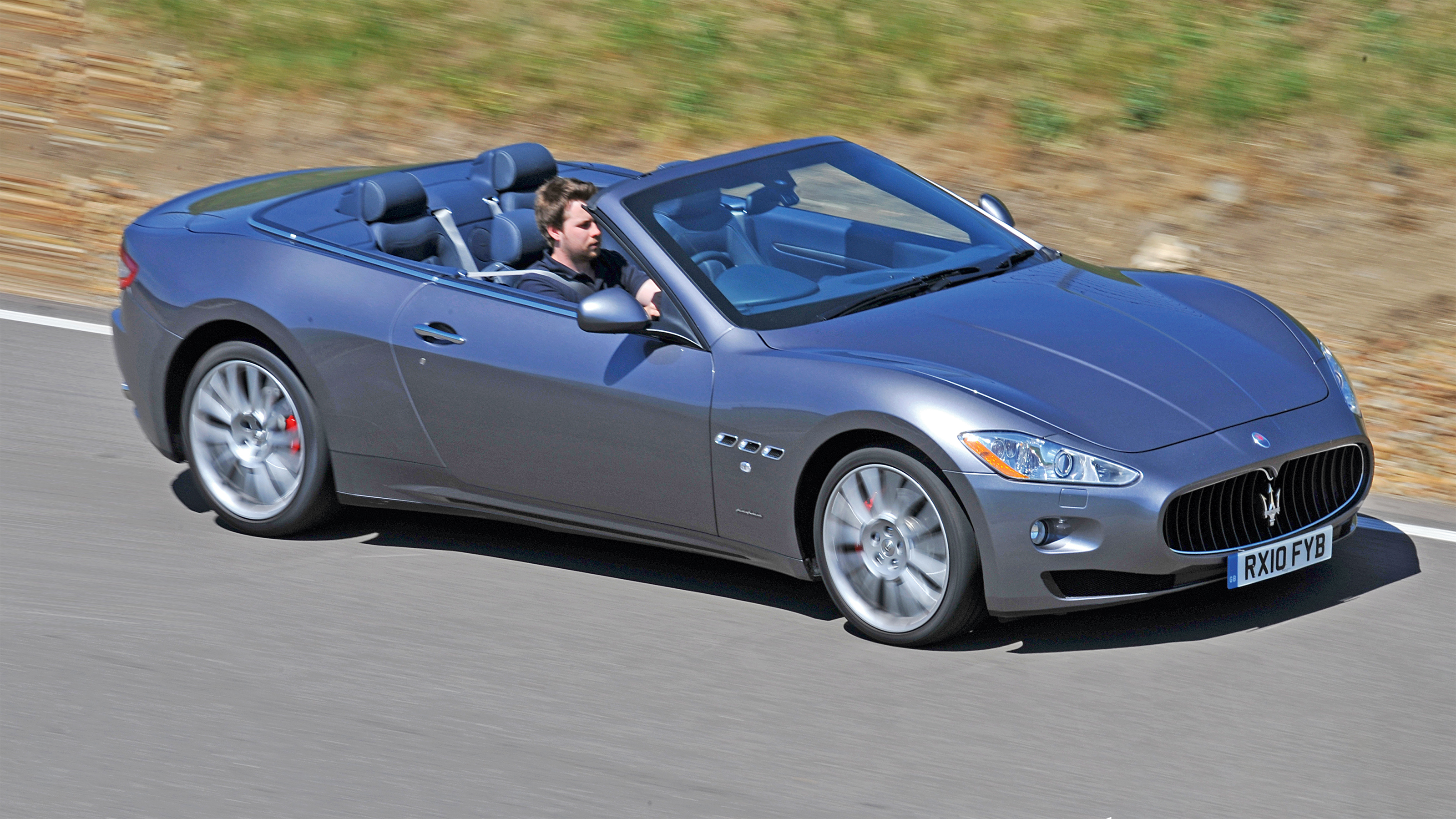 Maserati GranCabrio Mk1 - side action