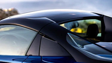 McLaren Artura Spider - roof