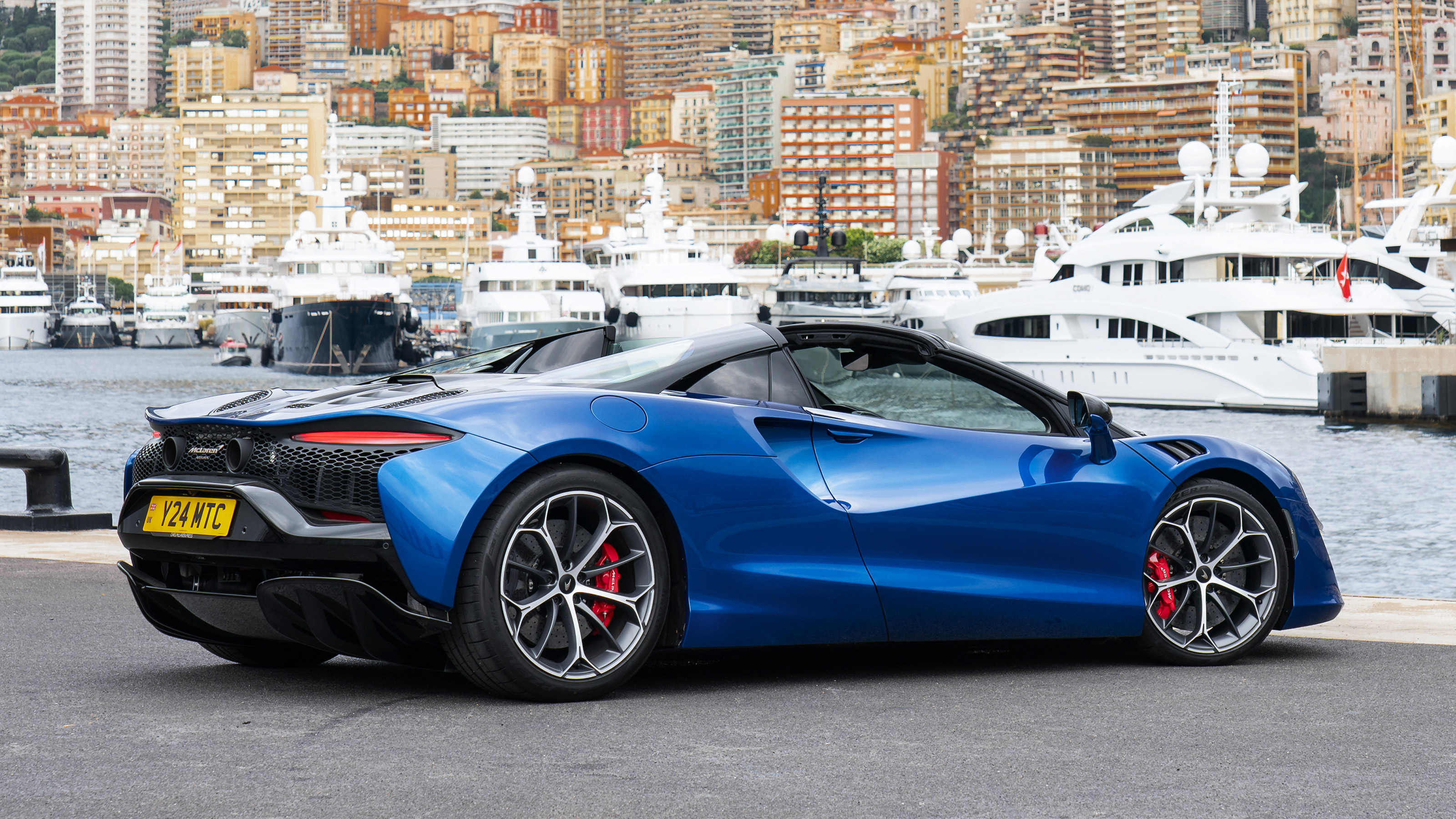 McLaren Artura Spider - rear static