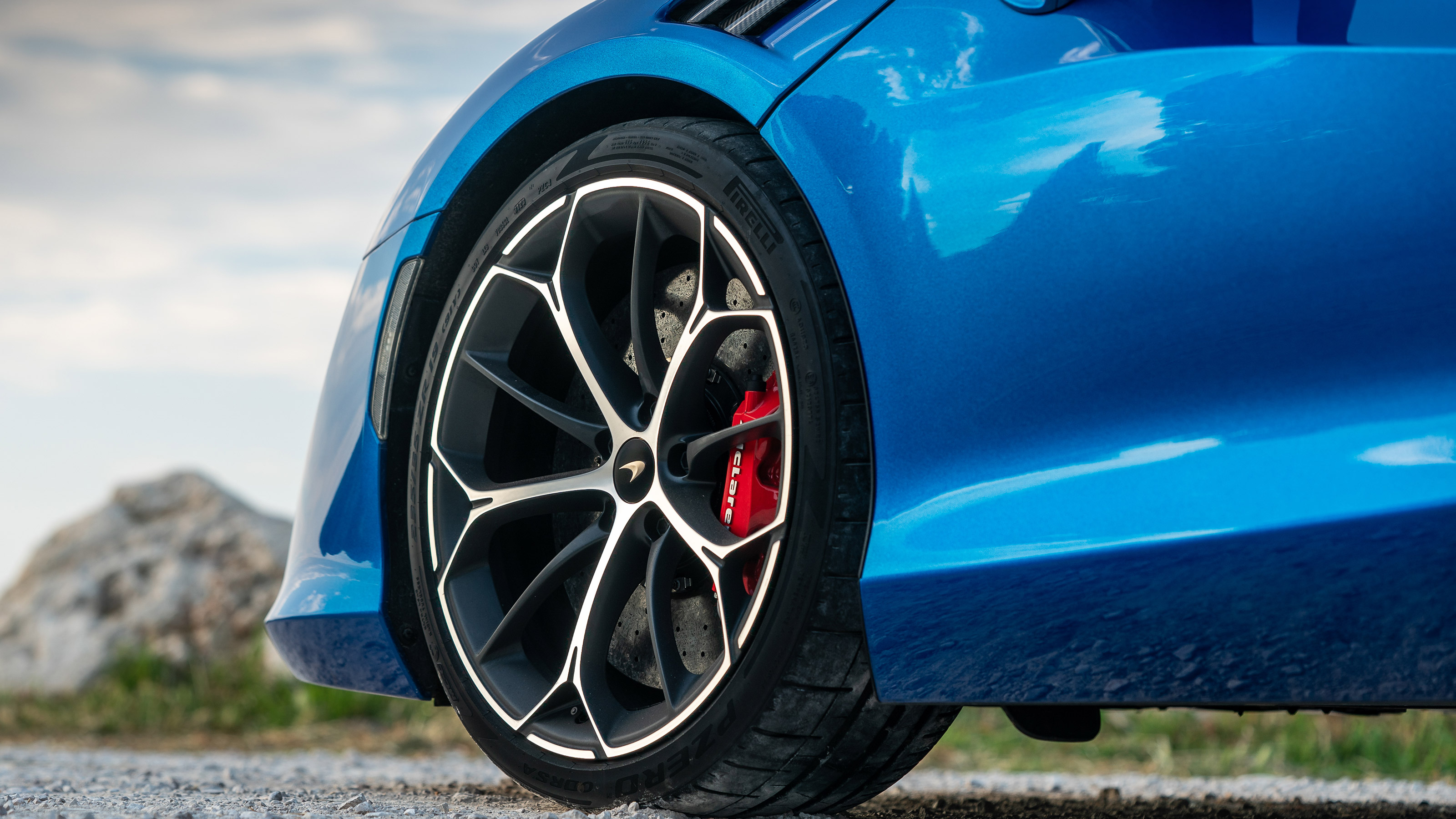 McLaren Artura Spider - wheel