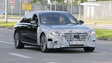 New facelift Mercedes S-Class - front tracking