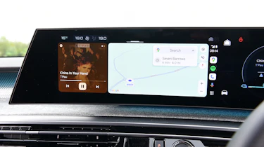 Peugeot E-3008 - infotainment screen