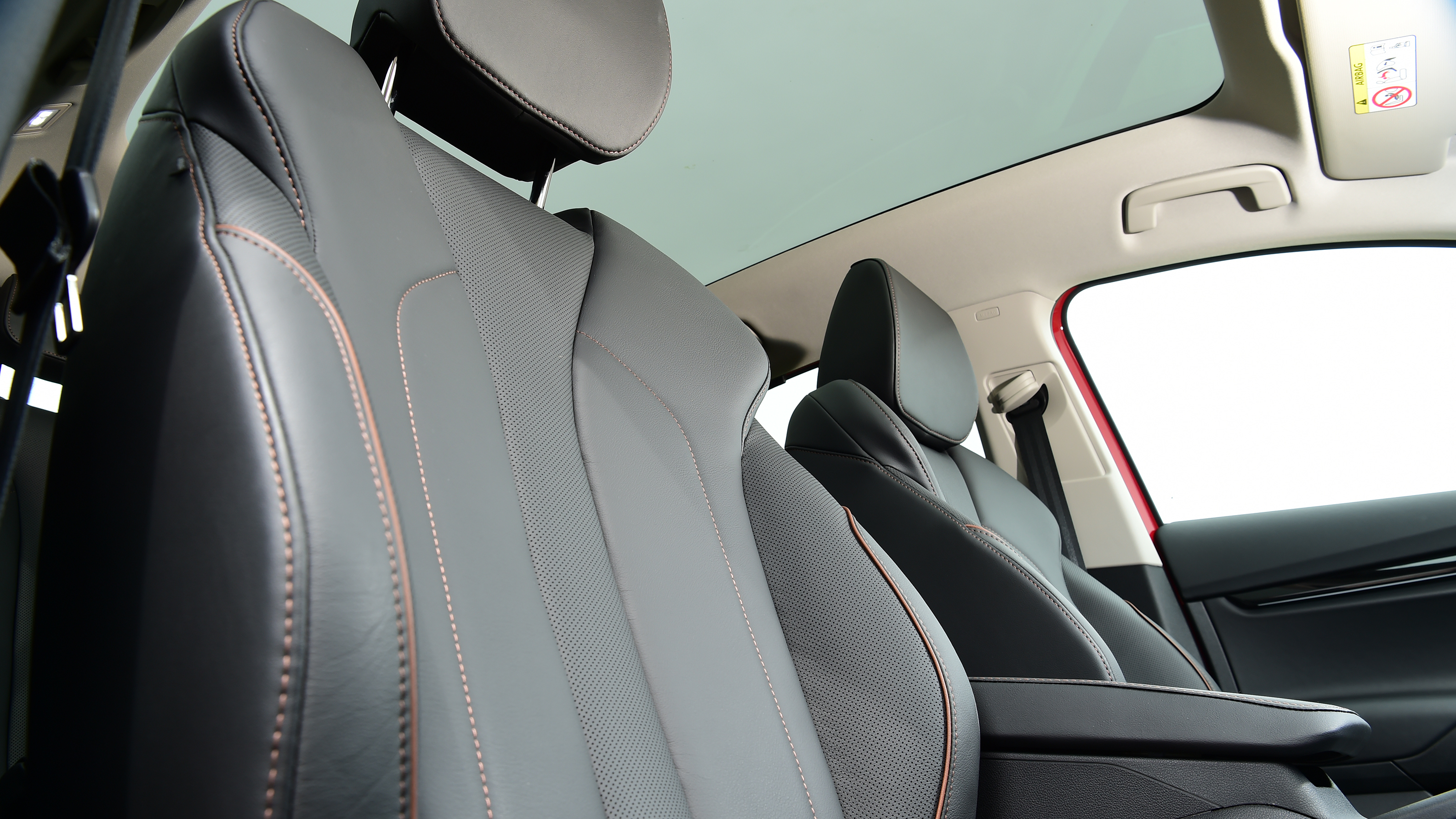 Skoda Enyaq Coupe - front seats