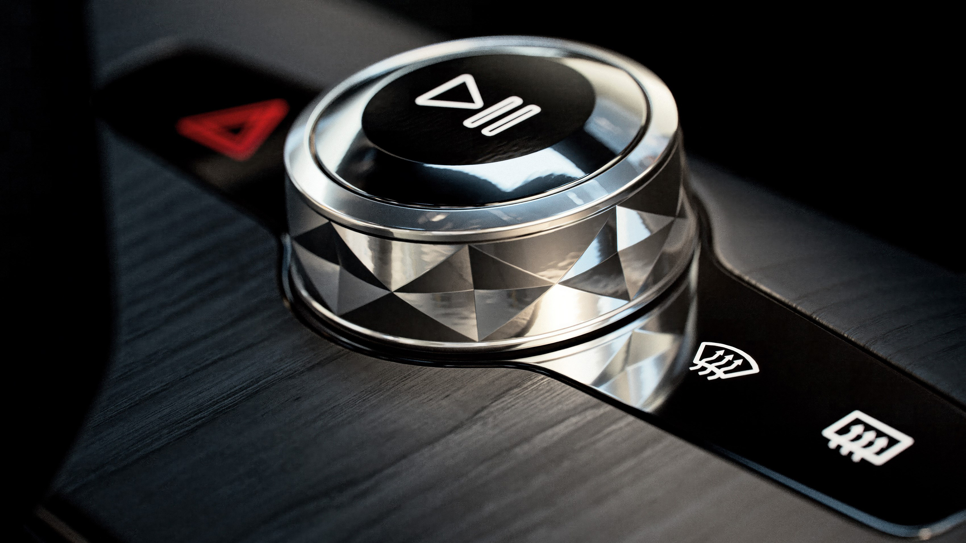 Polestar 2 - rotary controller