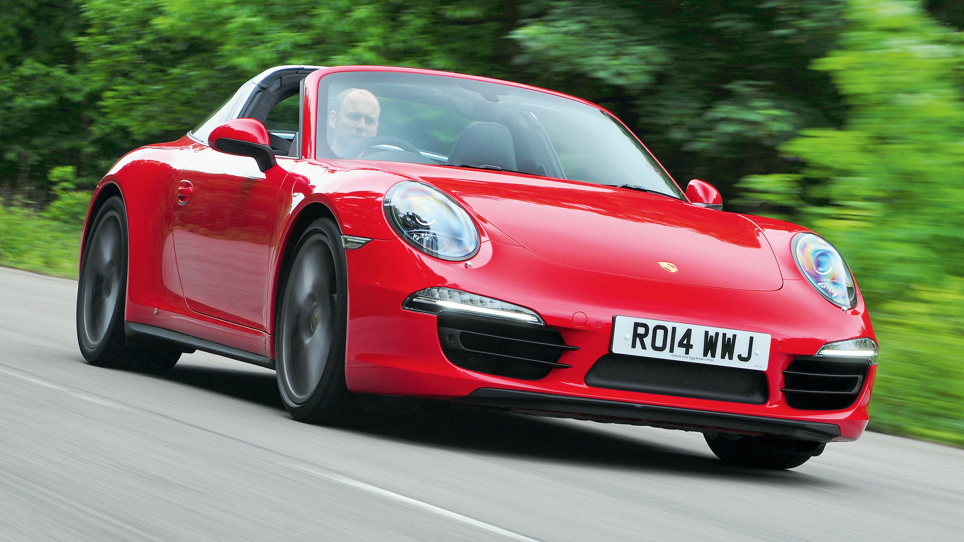Porsche 911 Targa 911 - front tracking