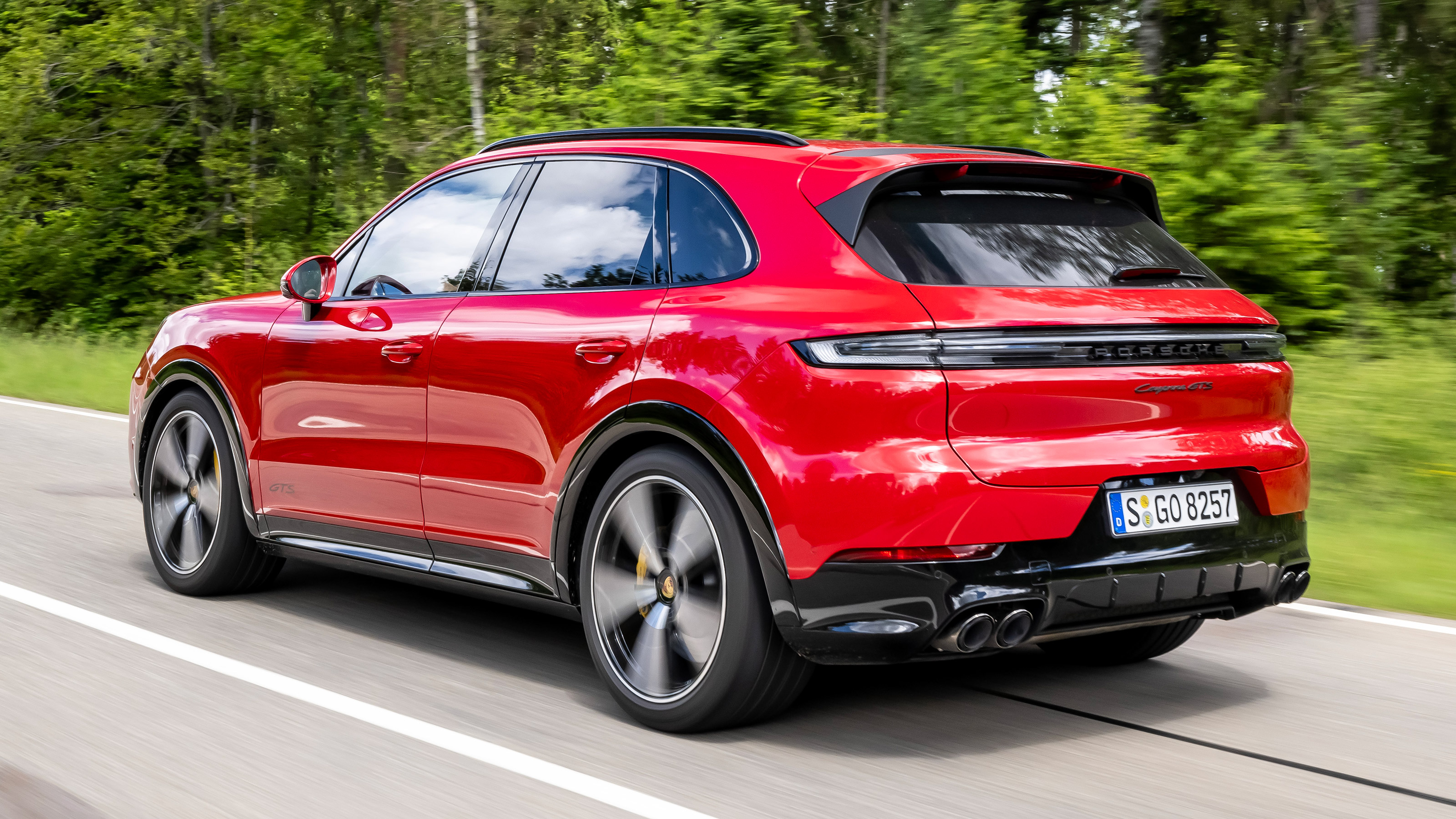 Porsche Cayenne GTS - rear