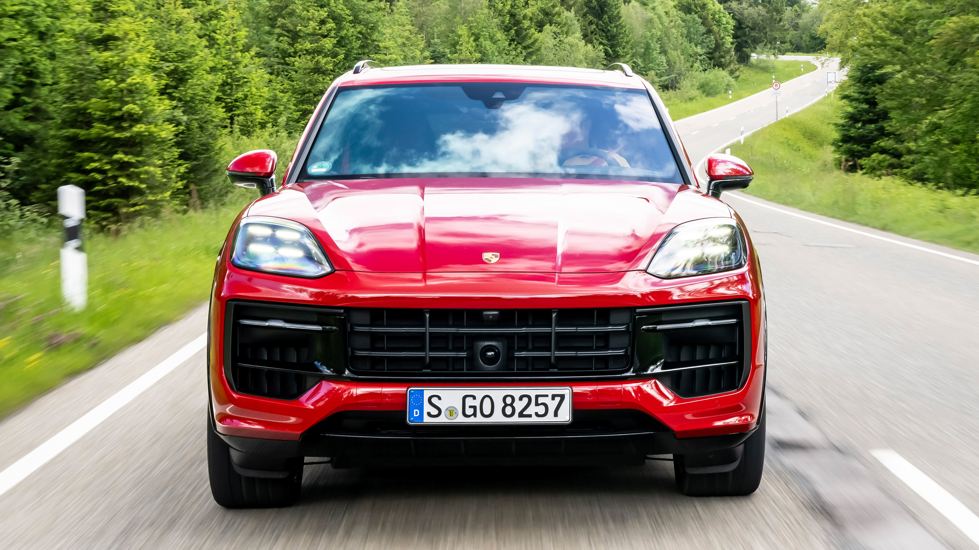 Porsche Cayenne GTS - full front
