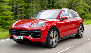 Porsche Cayenne GTS - front
