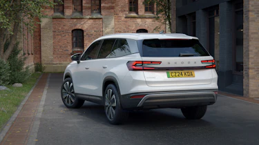 Skoda Kodiaq iV - rear 3/4 static