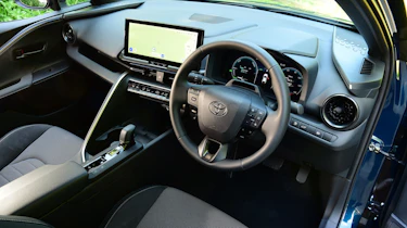Toyota C-HR Excel - dashboard