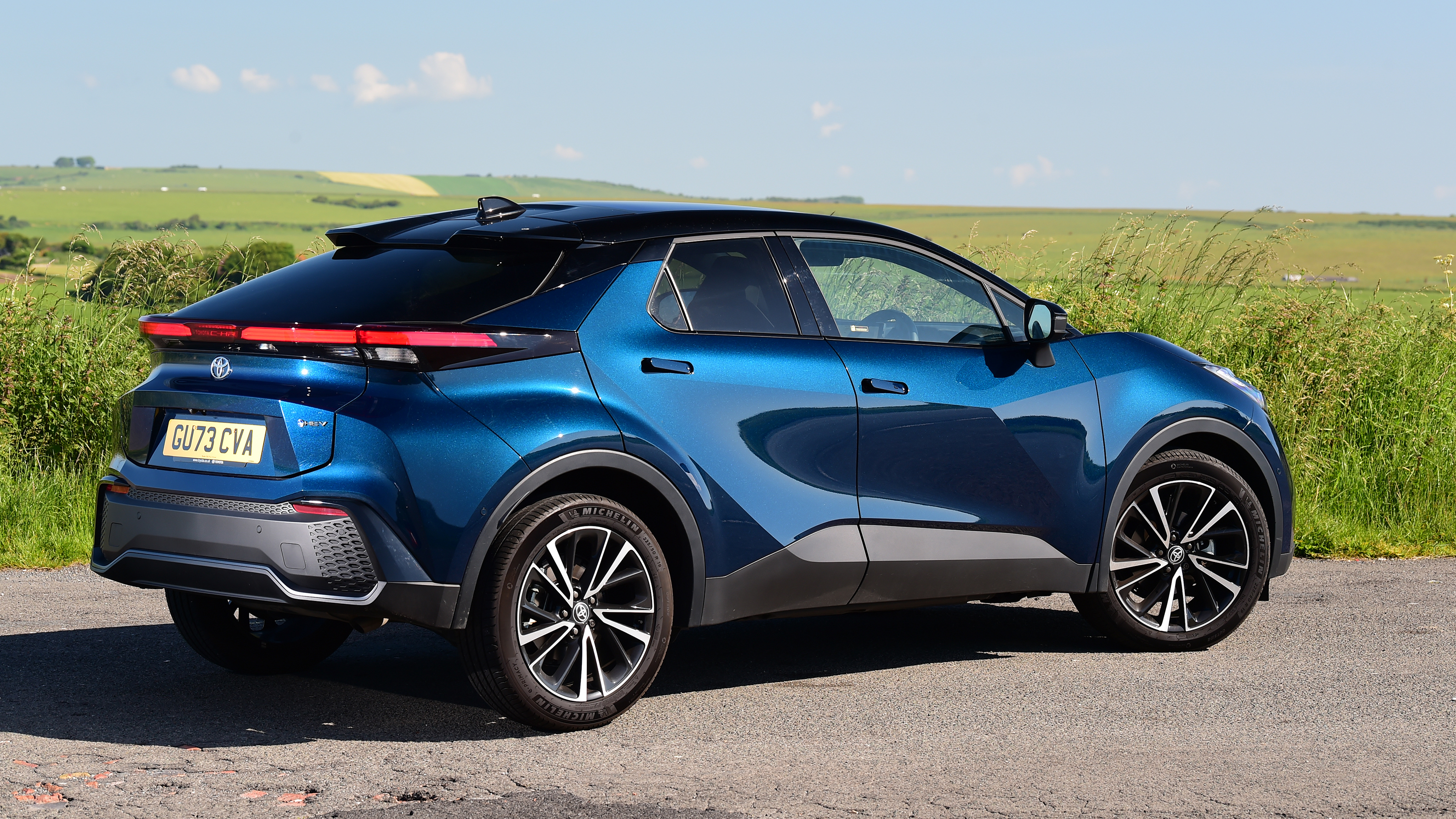 Toyota C-HR Excel - rear static