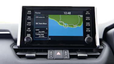 Toyota RAV4 Mk5 - sat-nav