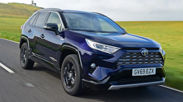 Toyota RAV4 Mk5 - front action