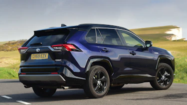 Toyota RAV4 Mk5 - rear