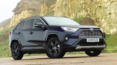 Toyota RAV4 Mk5 - front