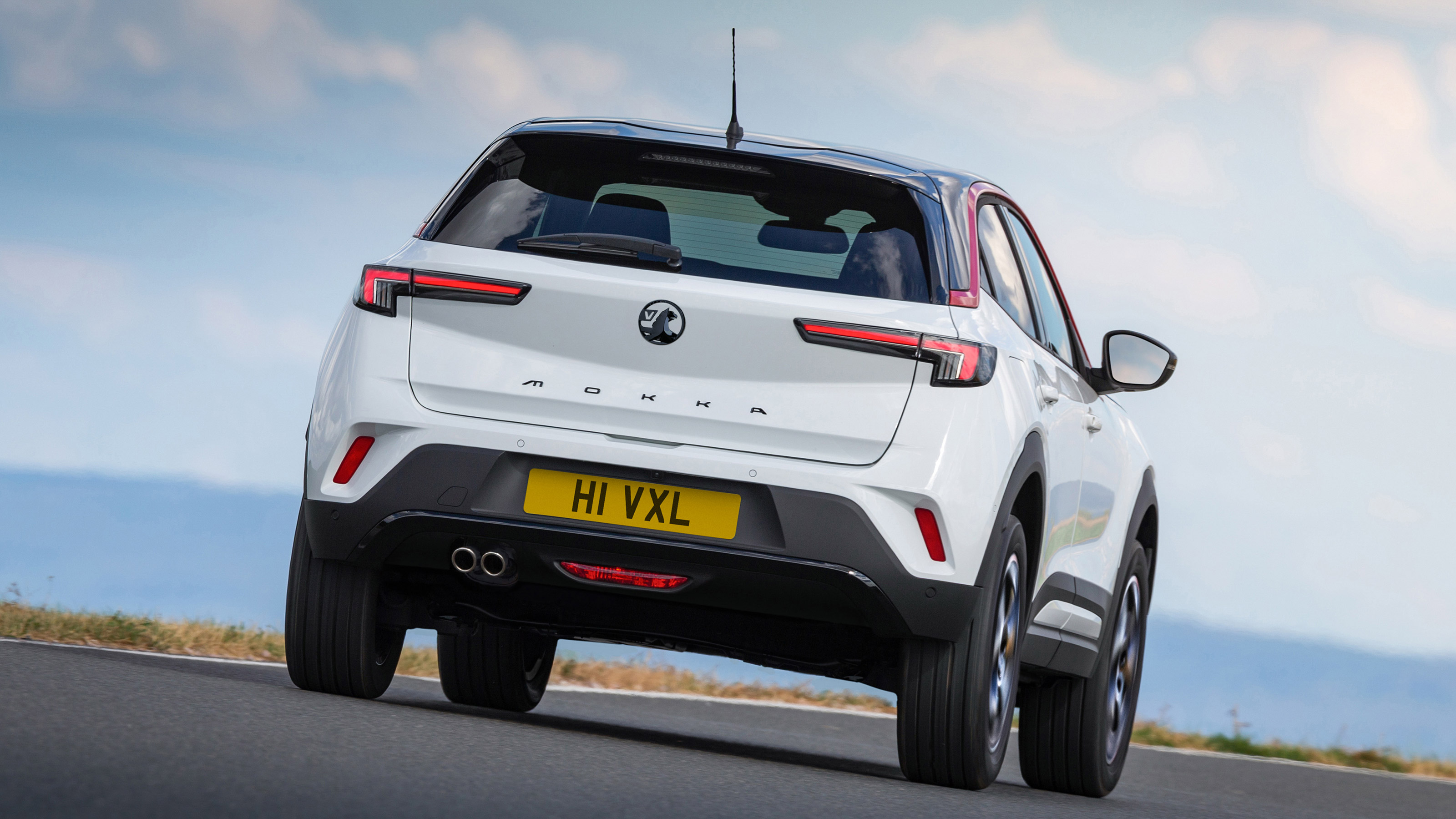 Vauxhall Mokka Hybrid - rear action