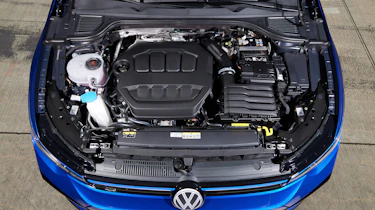 Volkswagen Golf R - engine