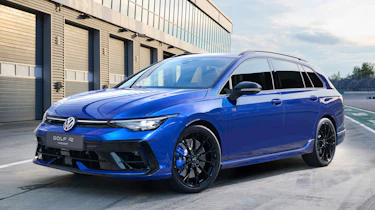 Volkswagen Golf R Estate - front