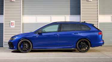 Volkswagen Golf R Estate - side