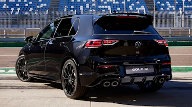 Volkswagen Golf R Black Edition - rear