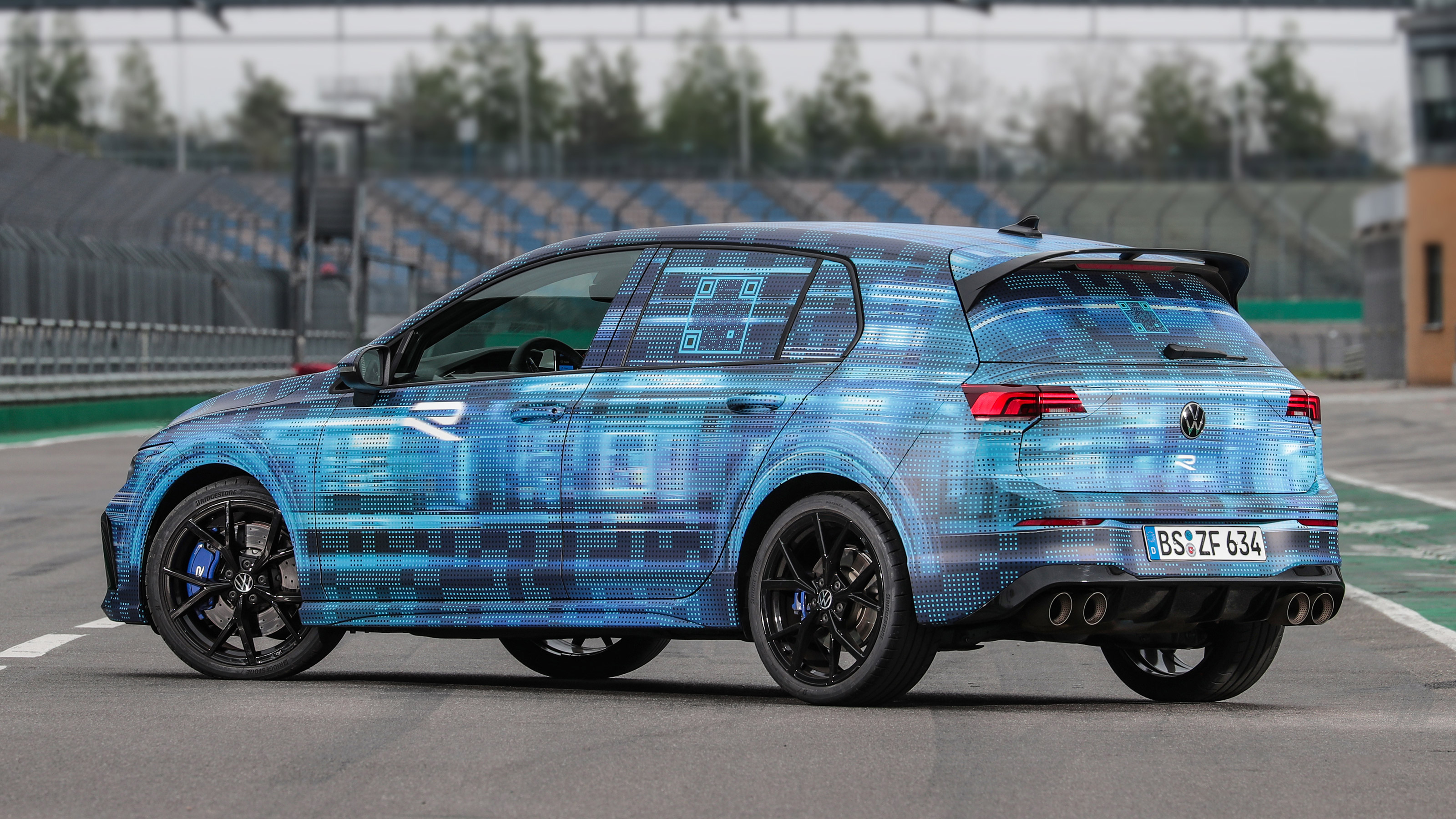 Volkswagen Golf R prototype - rear static