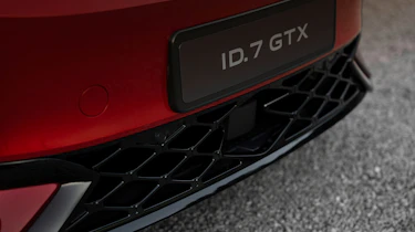 Volkswagen ID7 GTX - front detail