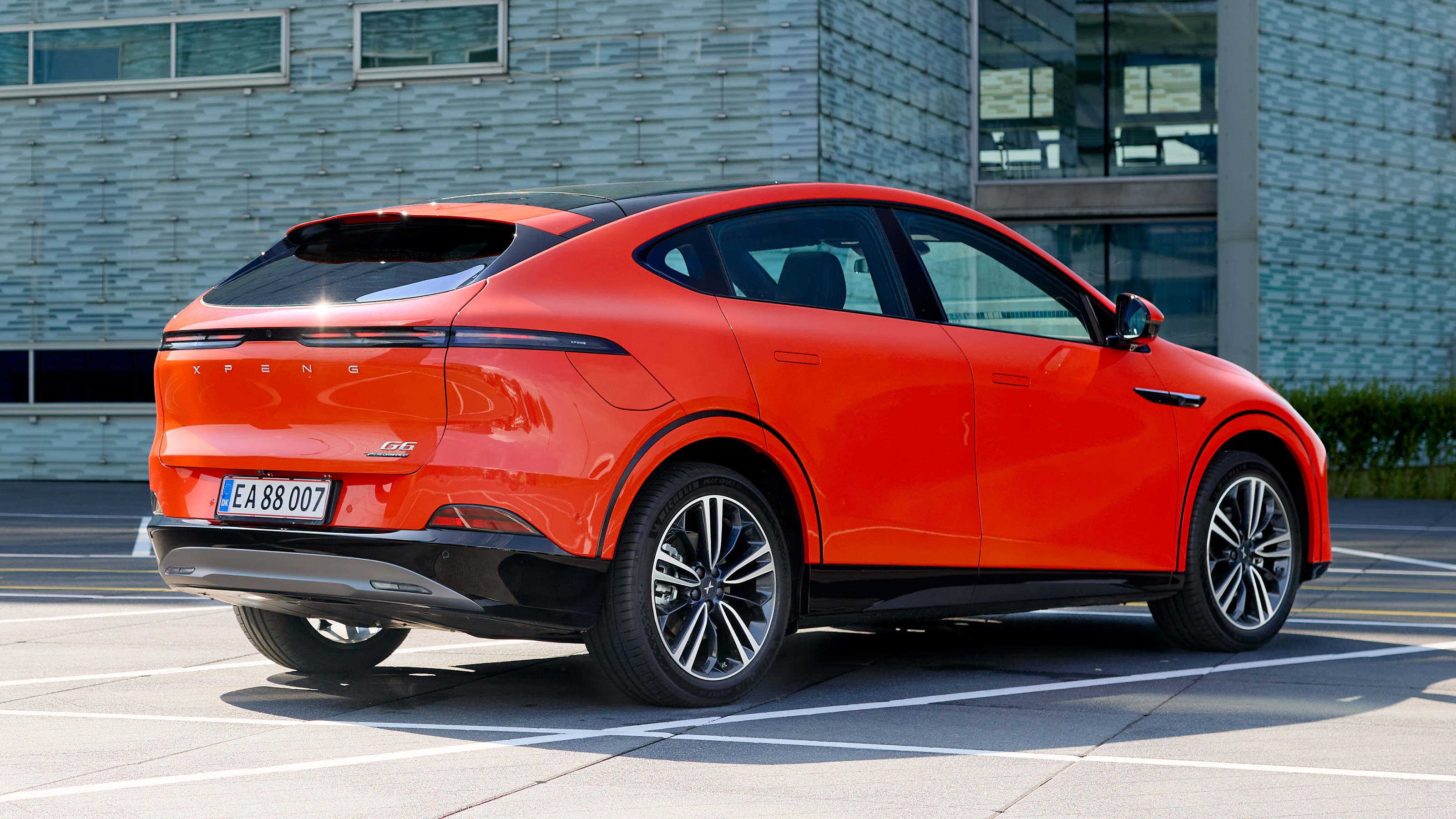 XPeng G6 - rear static
