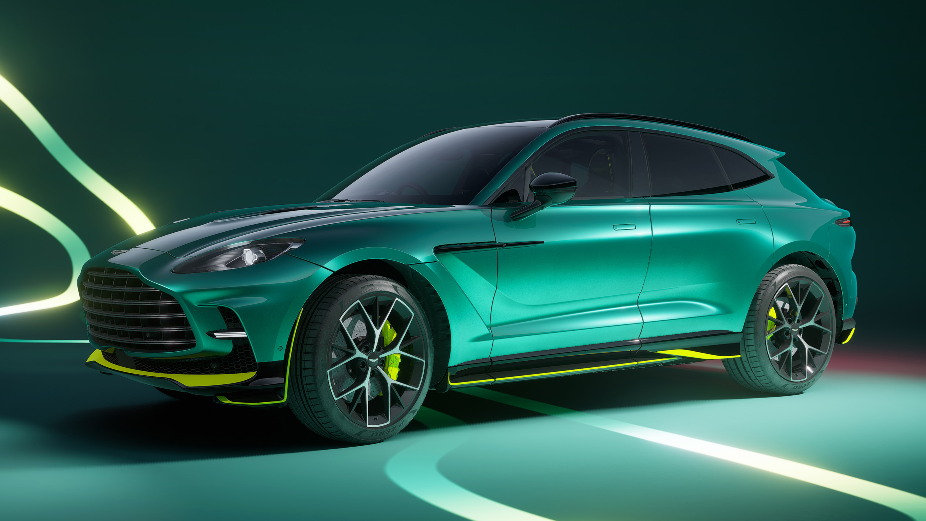 Aston Martin DBX707 AMR24 Edition - front