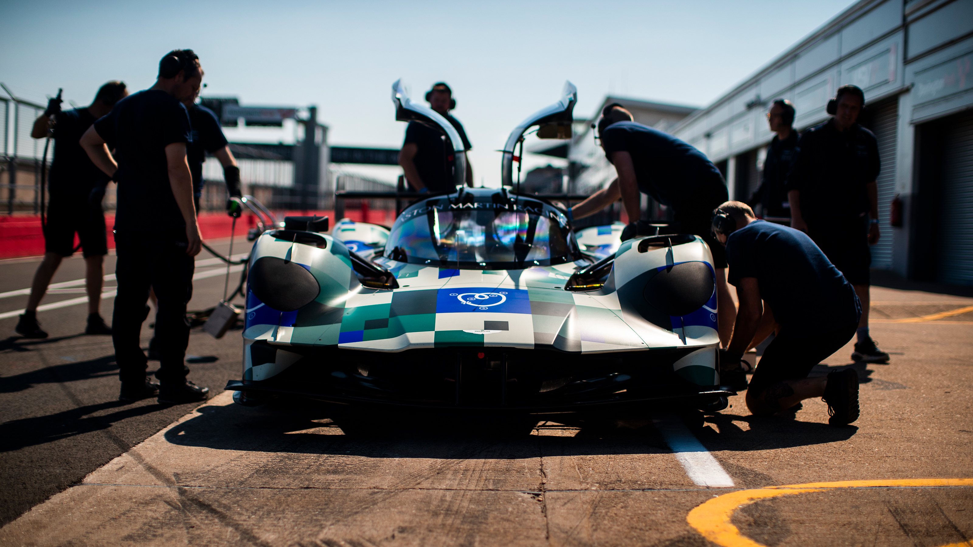 Aston Martin Valkyrie LMH testing - front in the pits
