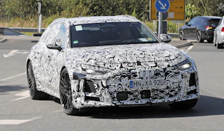 Audi RS 7 Avant (camouflaged) - front cornering