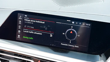 BMW Z4 M40i Handschalter - infotainment screen