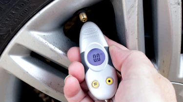 Best tyre pressure gauges - header image