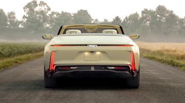 Cadillac Sollei concept - rear