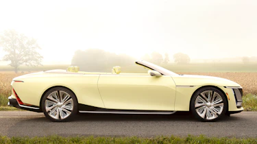Cadillac Sollei concept - side