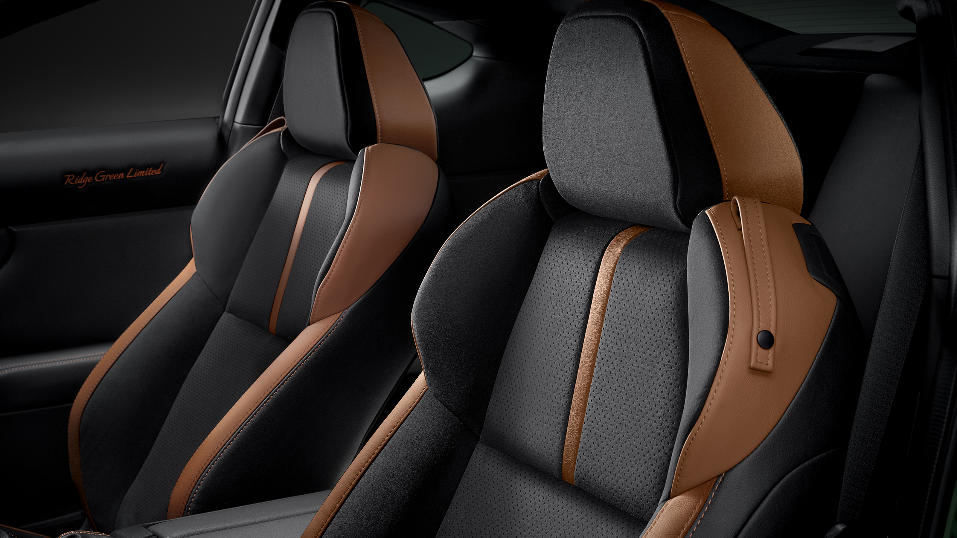 Toyota GR86 Ridge Green Limited edition - seats