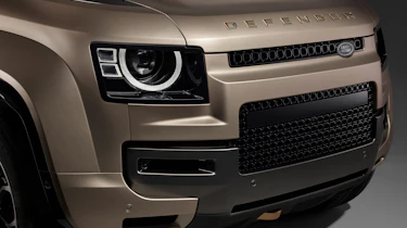 Land Rover Defender Octa - front detail