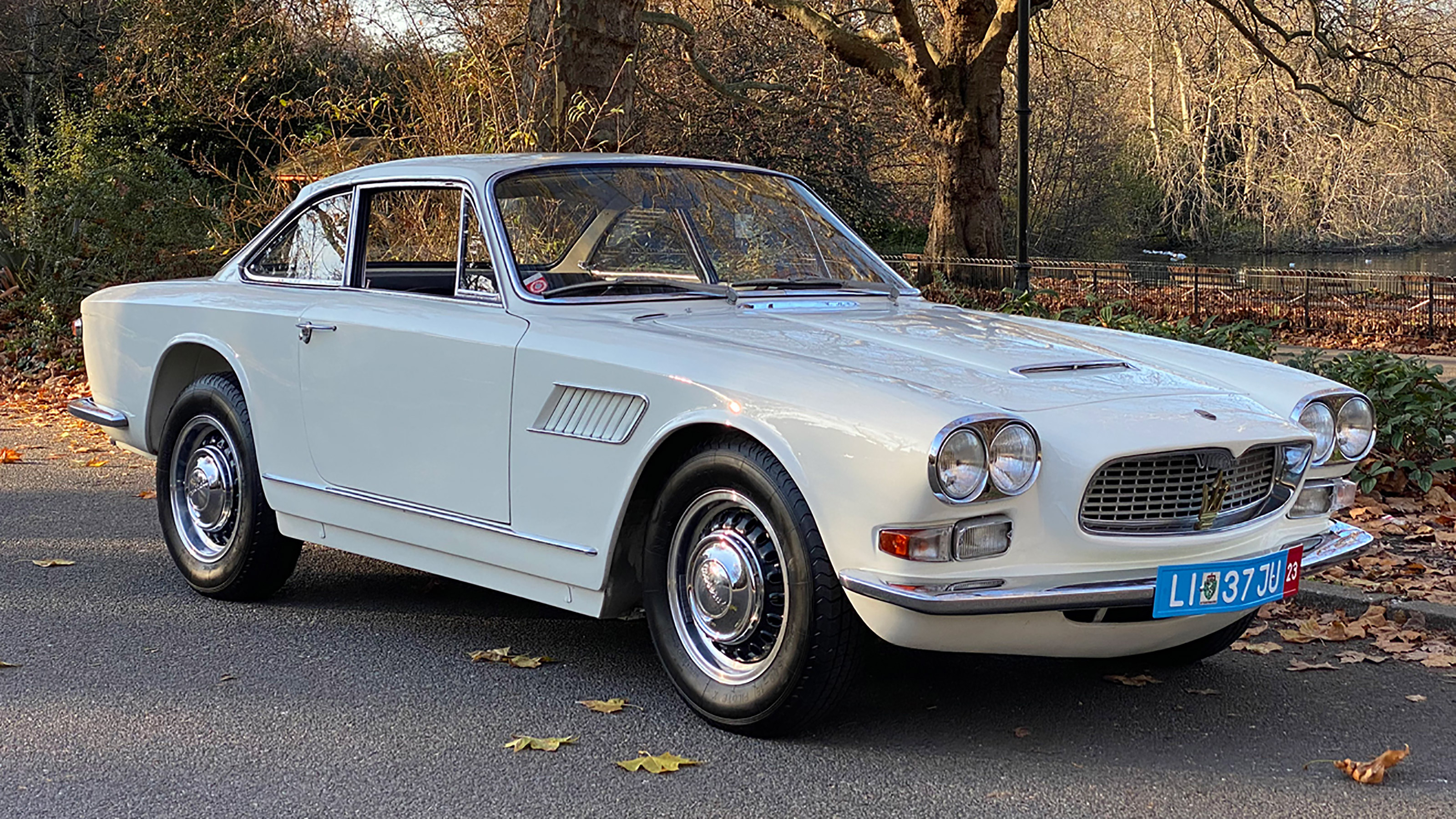 Maserati Sebring