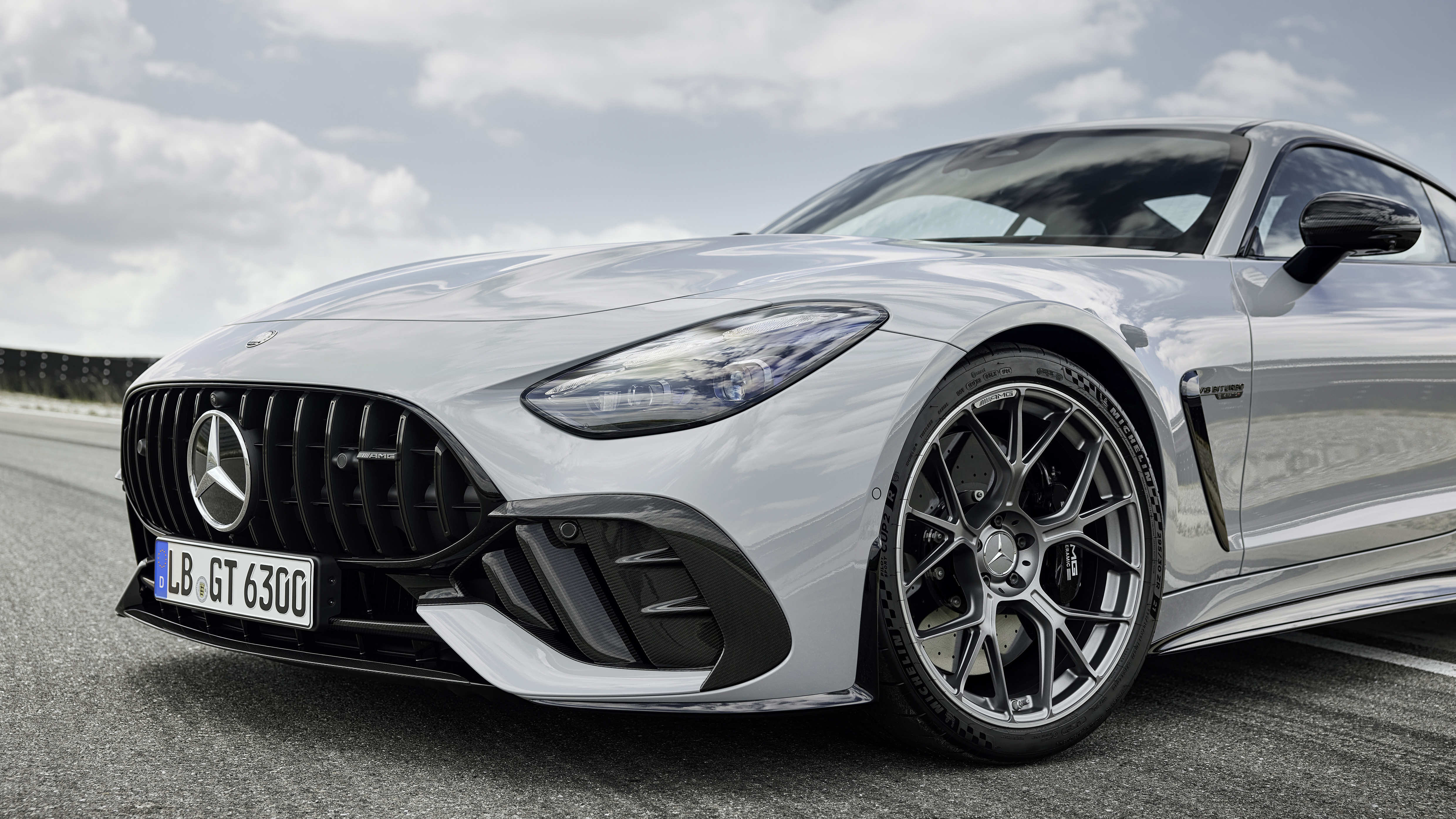 New Mercedes-AMG GT 63 Pro 4MATIC+ - front quarter 