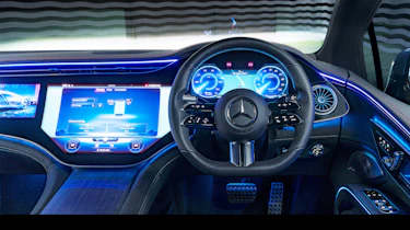 Mercedes EQS - dash