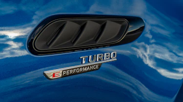 Mercedes-AMG C 63 S E Performance - side badge