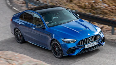 Mercedes-AMG C 63 S E Performance - front cornering