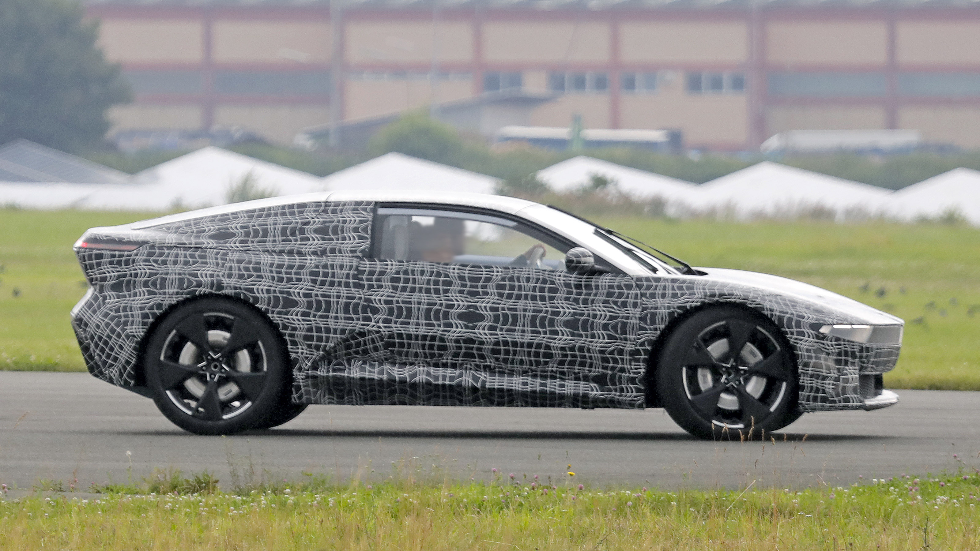 Mystery electric coupe - spyshot 5