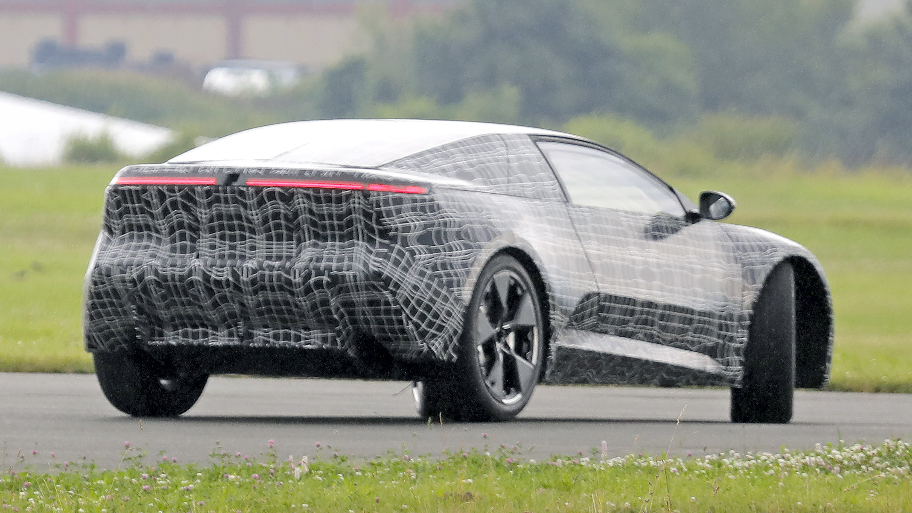Mystery electric coupe - spyshot 2